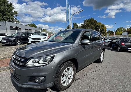VW Tiguan Volkswagen 2.0 TSI/DSG/SPORT/4X4/2.HD/KLIMA/XEN./ALU/AHK/SH