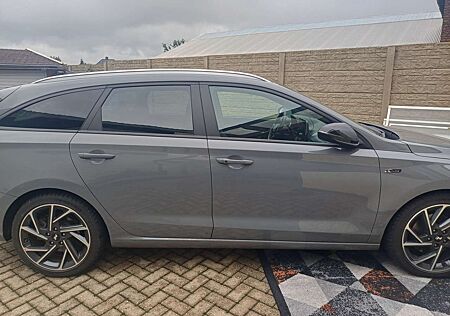 Hyundai i30 Kombi Kombi 1.5 T-GDI 48V-Hybrid DCT N-Line