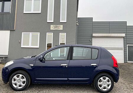 Dacia Sandero Laureate*1.Hand*Klima*AHK*Tüv02/2026