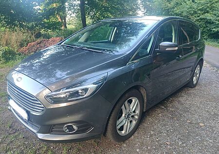 Ford S-Max 2.0 Eco Boost Aut. Start-Stopp Titanium