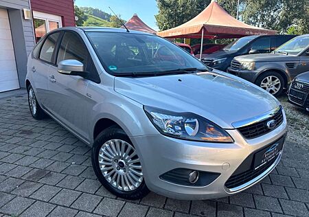 Ford Focus Lim. Titanium Top Gepflegt