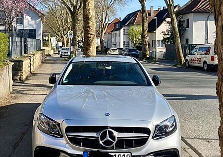 Mercedes-Benz E 200 9G A, Scheckheftgepflegt unfallfrei, Multibeam