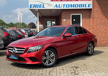 Mercedes-Benz C 300 de Lim. 306 PS LED/RFK/HuD/L.S-HEFT/1.H