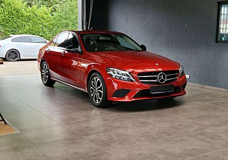 Mercedes-Benz C 300 *Avantgarde*Night Paket*LED*360°Kamera
