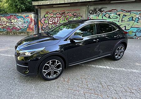 Kia XCeed 1.6 CRDi DCT7 PLATINUM EDITION