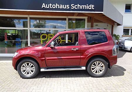 Mitsubishi Pajero 3-Türer TOP 3.2 DI-D Automatik