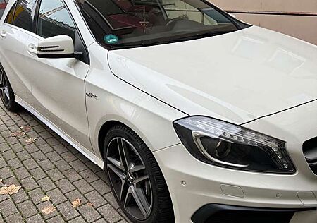 Mercedes-Benz A 45 AMG gebraucht kaufen Mercedes-Benz A 45 AMG 4Matic AMG Speedshift 7G-DCTEdition 1