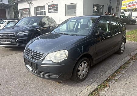 VW Polo Volkswagen Trendline