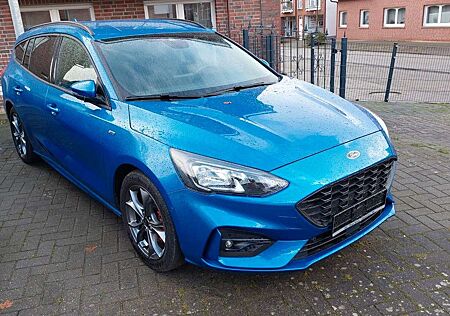 Ford Focus Turnier ST-Line X