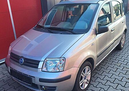 Fiat Panda 1.2 Automatik Alessi