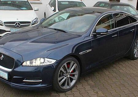 Jaguar XJ 3,0 Diesel S V6 Portfolio ACC Alu 20 Zoll