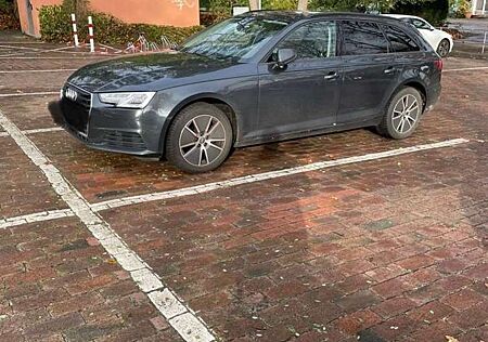 Audi A4 35 TDI 7 Gang DSG