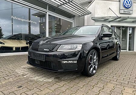 Skoda Octavia Combi RS 4x4 2.0TDI DSG LED*NAVI*AHK*19-Zoll