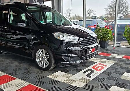 Ford Tourneo Courier Titanium