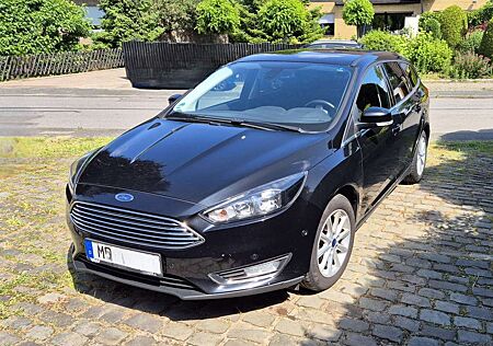Ford Focus Turnier 1.5 TDCi AHK