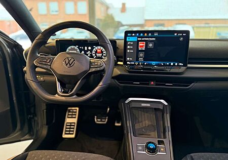 VW T-Roc Volkswagen 1.5 eTSI DSG R-Line AHK Black Style Kamera