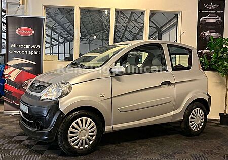 Microcar M.Go SXI SILBER Mopedauto Leichtmobil Minicar 45