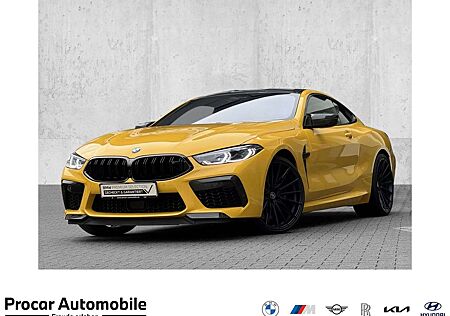 BMW M8 Competition Coupé xDrive M Drivers Carbon B&W