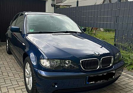 BMW 318i 318 Edition Lifestyle