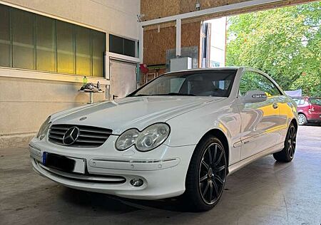 Mercedes-Benz CLK 320 Elegance
