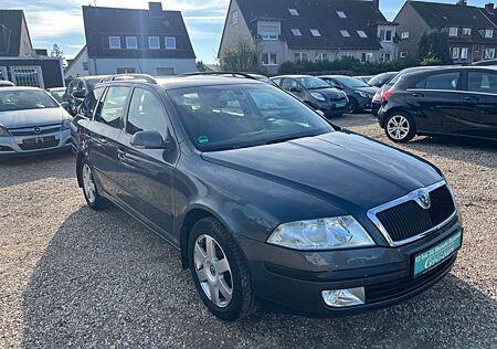 Skoda Octavia Combi 1.6 Elegance*TÜV NEU*1 HAND*KLIMA*