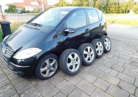 Mercedes-Benz A 200 CDI Autotronic Elegance Edition 10