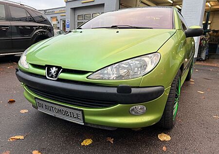 Peugeot 206 Cabriolet CC Platinum*HU Neu-Insp.Neu*
