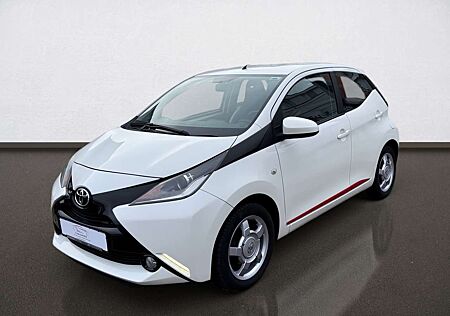Toyota Aygo x-play touch*LMF*Kamera*