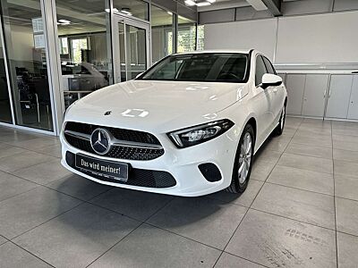 Mercedes-Benz A 220 4M Progressive STANDHEIZUNG PDC&360°+HUD++