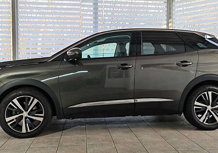 Peugeot 3008 Allure Aut. AHK