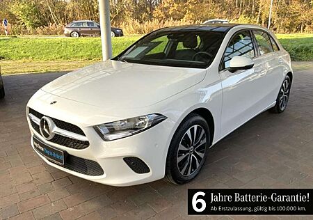 Mercedes-Benz A 250 e Style ParkAss. Pano 360 ACC SHZ PDC AUT