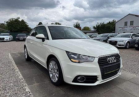 Audi A1 ambition Sportsitze Sportpaket Sport Lenkrad