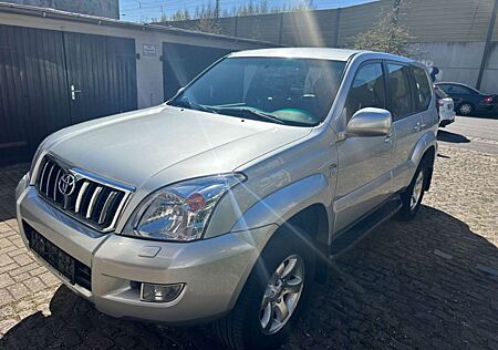 Toyota Land Cruiser 3.0 D-4D C