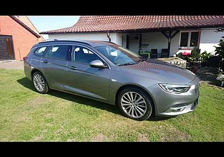 Opel Insignia 2.0 CDTI Sports Tourer.