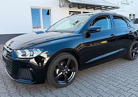 Audi A1 Sportback 25 TFSI Advan S-Tronic OPTIKPAKET