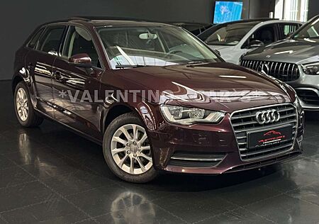 Audi A3 Sportback Attraction/Pano/Alu/AHK/Tempo/PDC