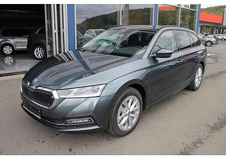 Skoda Octavia Combi 1.5 TSI ACT Style LED Navi SHZ Sun Set Bluet