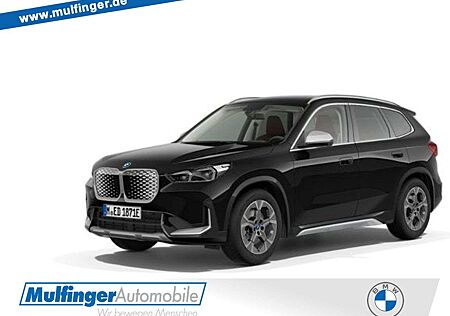 BMW iX1 x30 Sports.HUD SurView Ad-LED KomfZ.AHK 18"