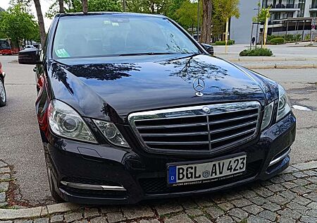 Mercedes-Benz E 200 CDI DPF BlueEFFICIENCY 7G-TRONIC