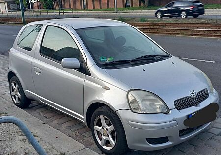 Toyota Yaris P1F