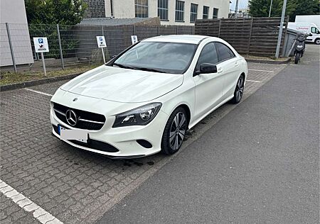 Mercedes-Benz CLA 200 d Urban