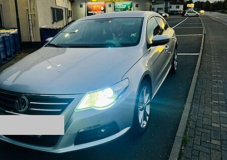 VW Passat CC Volkswagen 2.0 TDI DSG