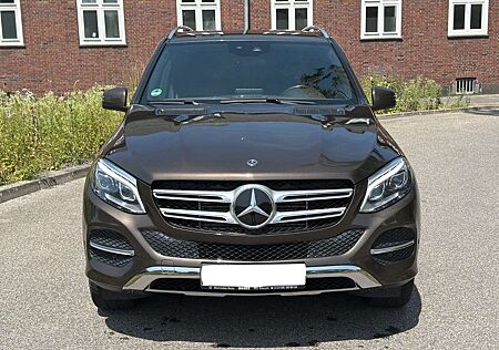 Mercedes-Benz GLE 350 d 4Matic Distronic Kamera AHK ILS
