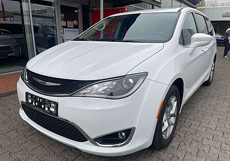 Chrysler Pacifica 3,6 V6 Touring 7-Sitzer *SHZ*ALU