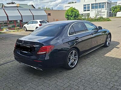 Mercedes-Benz E 300 E 300 d 9G-TRONIC AMG Line
