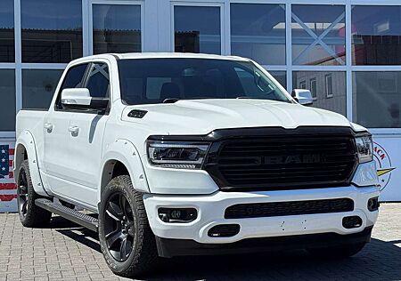 Dodge RAM 1500 Bighorn 5,7 4x4 Offroad Carpl Leder LED