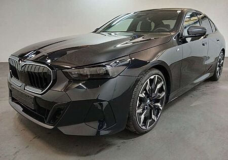 BMW 520 d xDrive M-Sport Pro*21Zoll*CARBON*Innovation*360*