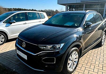 VW T-Roc Volkswagen 1.0 TSI Style 81 kw