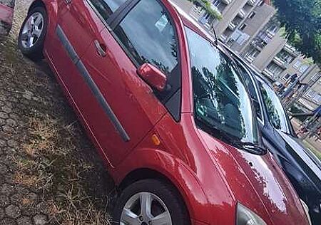 Ford Fiesta 1.3 Ghia