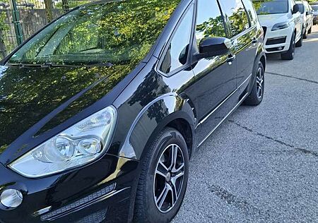 Ford S-Max 2.0 TDCi DPF Trend